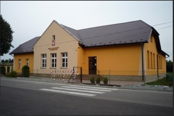 Gruntowny remont instalacji sanitarnych w Szkole Podstawowej w Dobieszynie